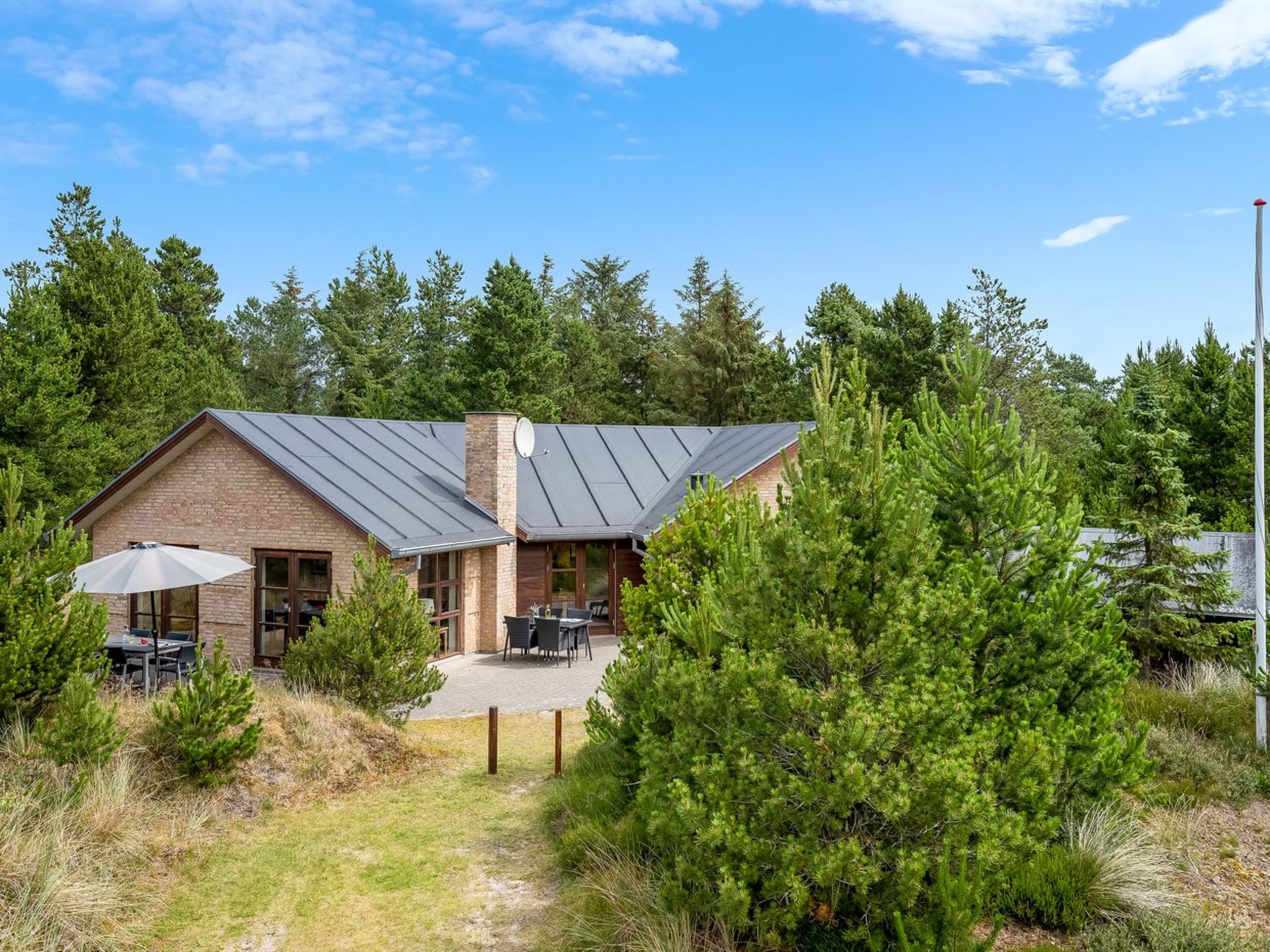 "Thormar" - 1.5km from the sea