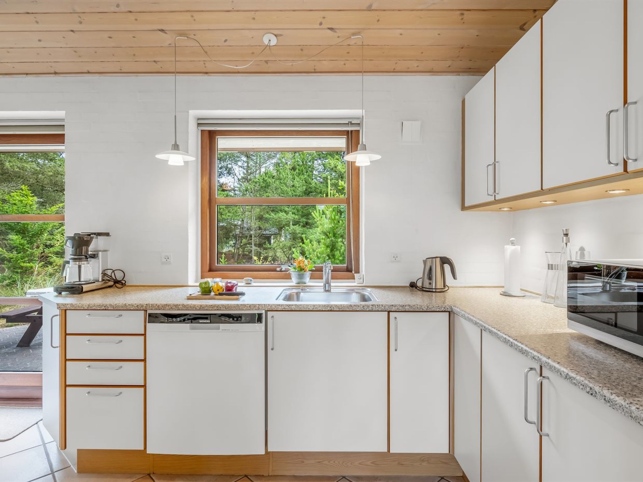 "Thormar" - 1.5km from the sea-Drinnen