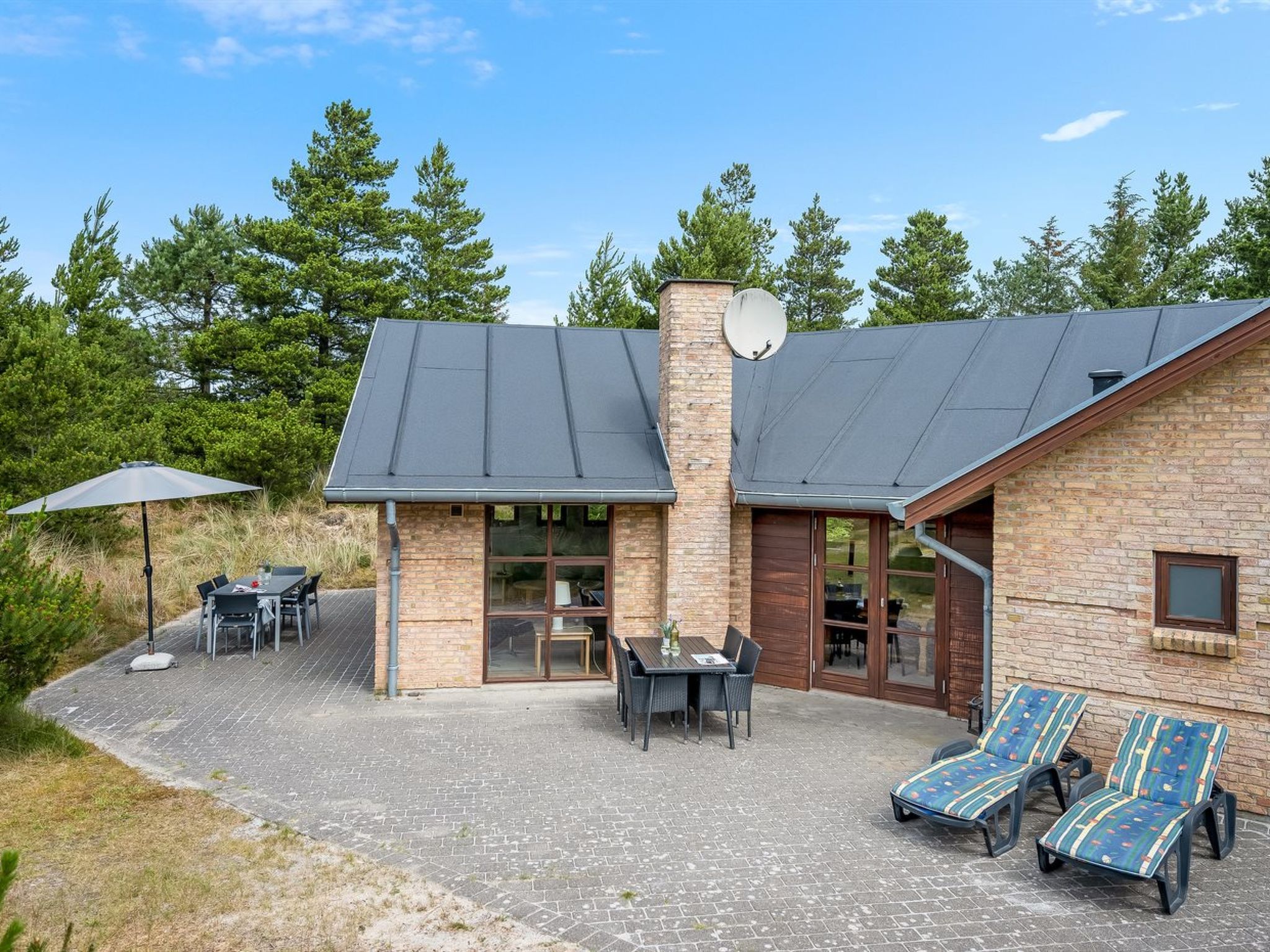 "Thormar" - 1.5km from the sea-Draußen