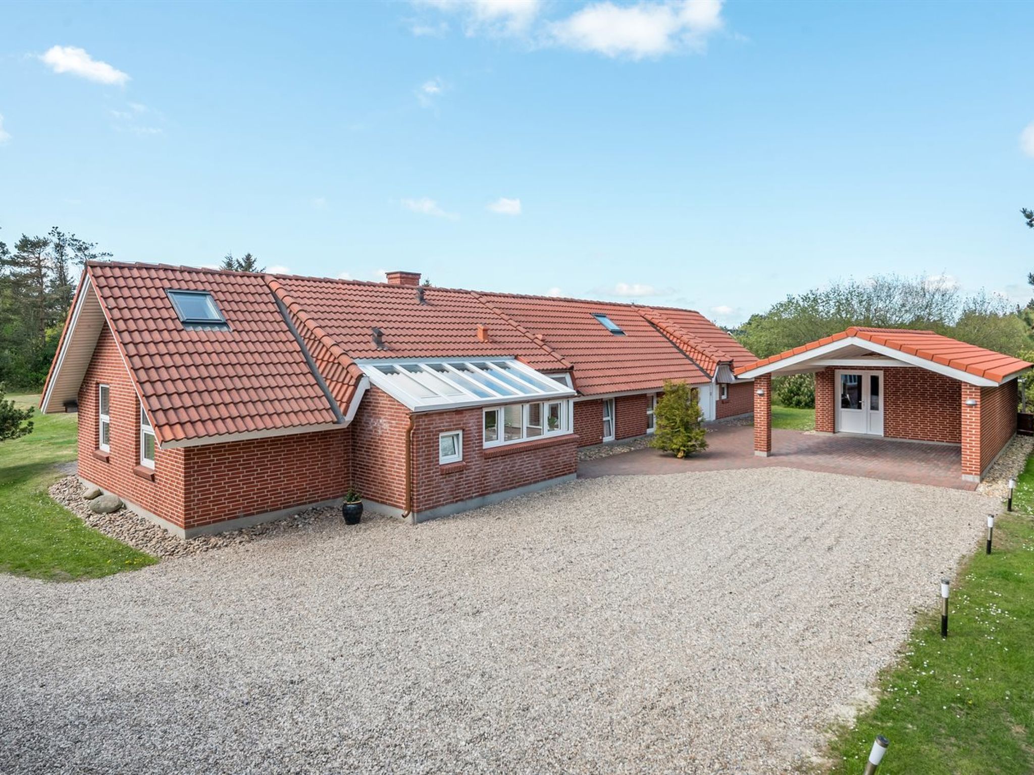 "Swening" - 2.1km from the sea-Buiten