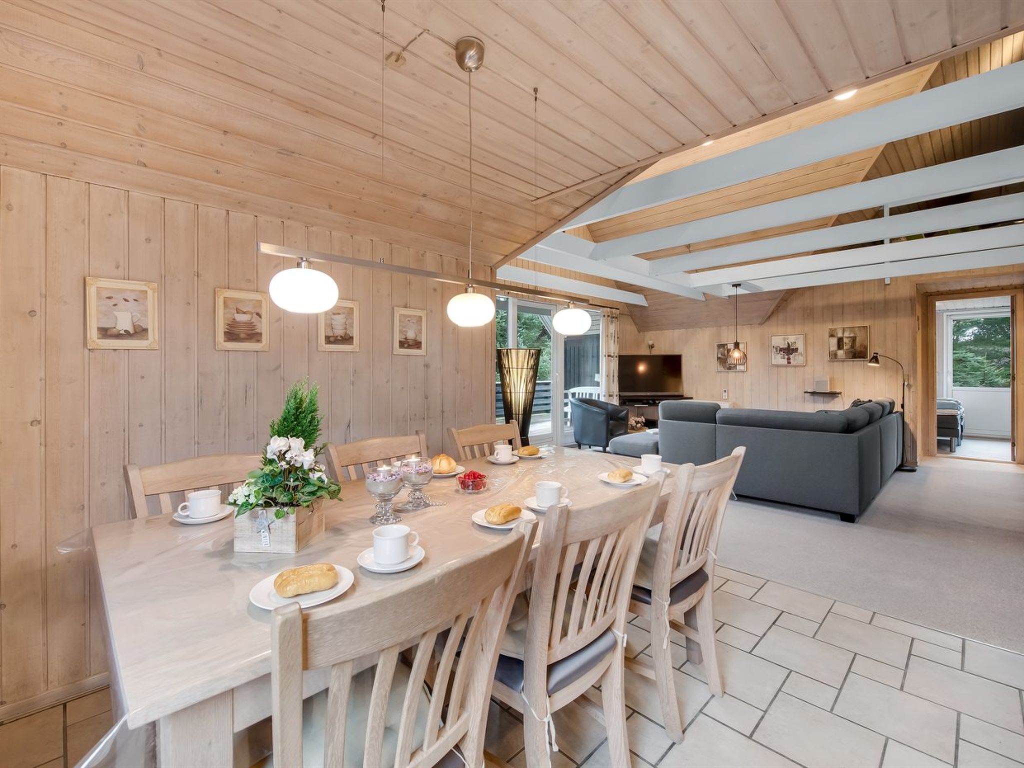 "Patrik" - 1.4km from the sea-Drinnen