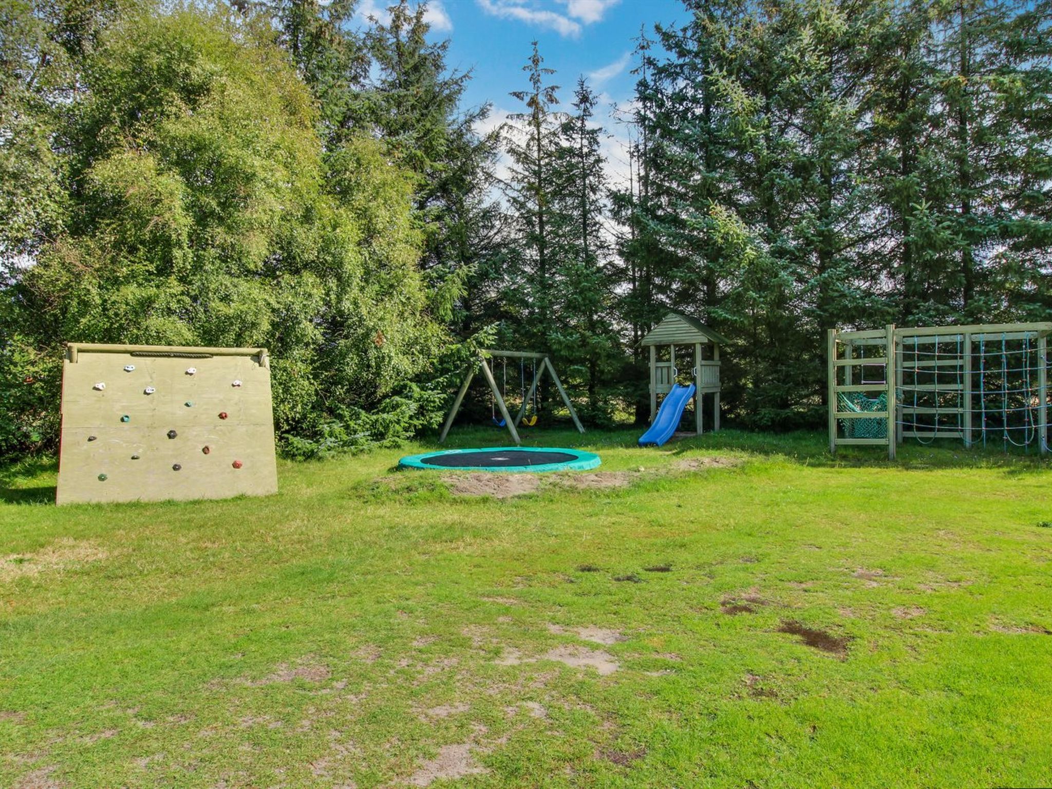 "Patrik" - 1.4km from the sea-Draußen