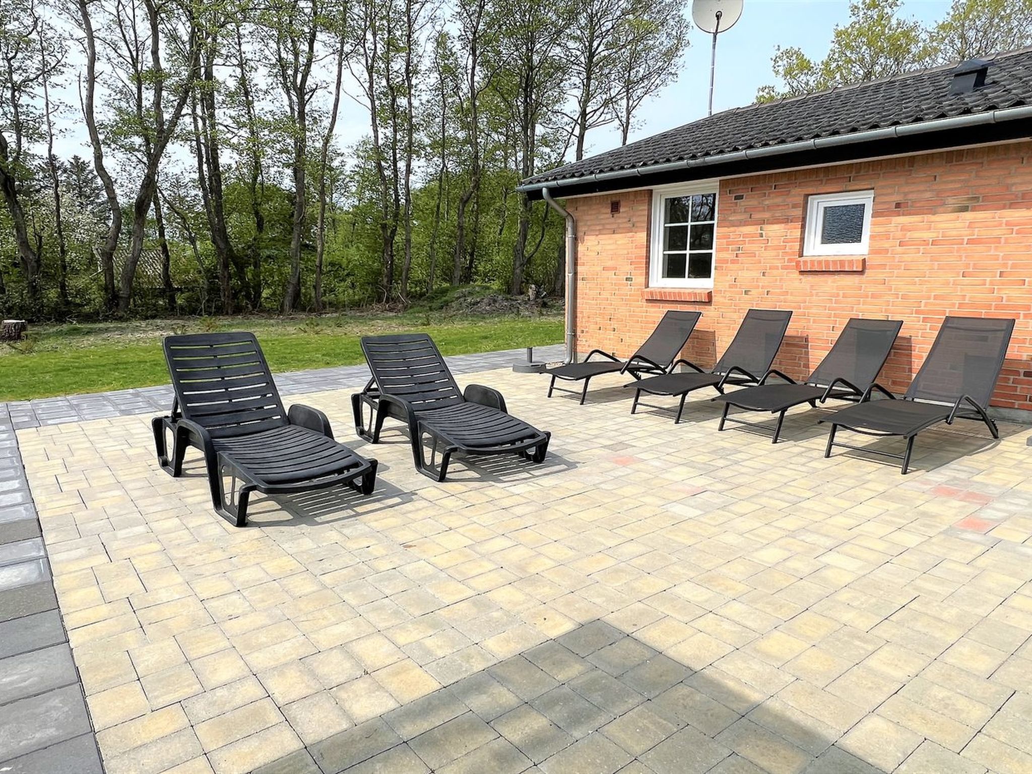 "Alfrida" - 1.5km from the sea - Buiten
