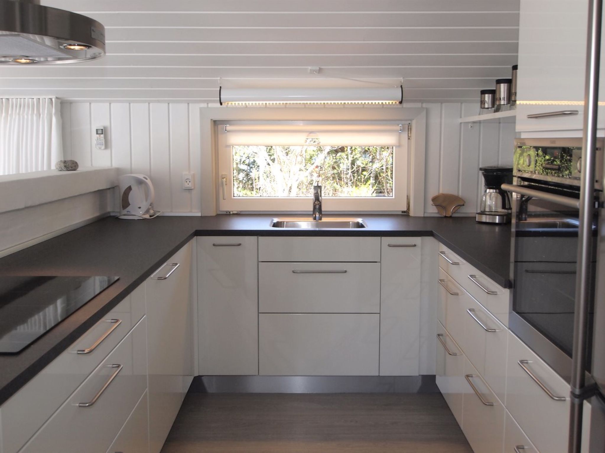 "Emmarenze" - 400m from the sea - Inside