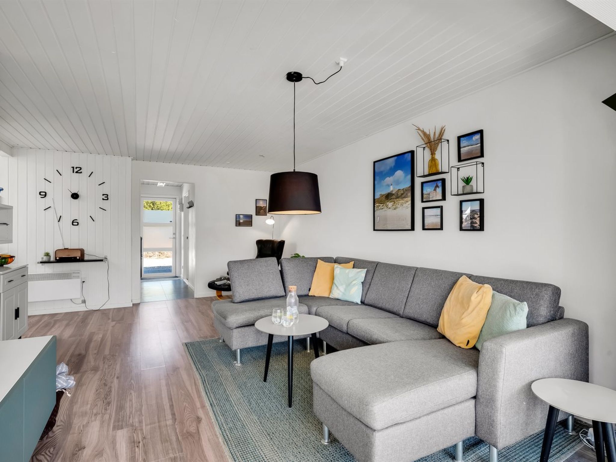 "Clemence" - 900m from the sea
