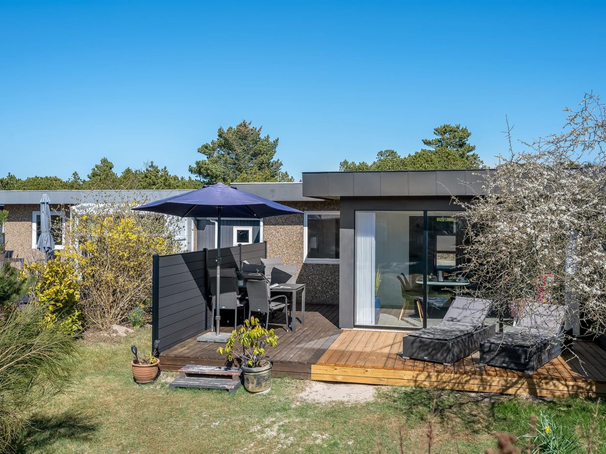 "Clemence" - 900m from the sea - Buiten
