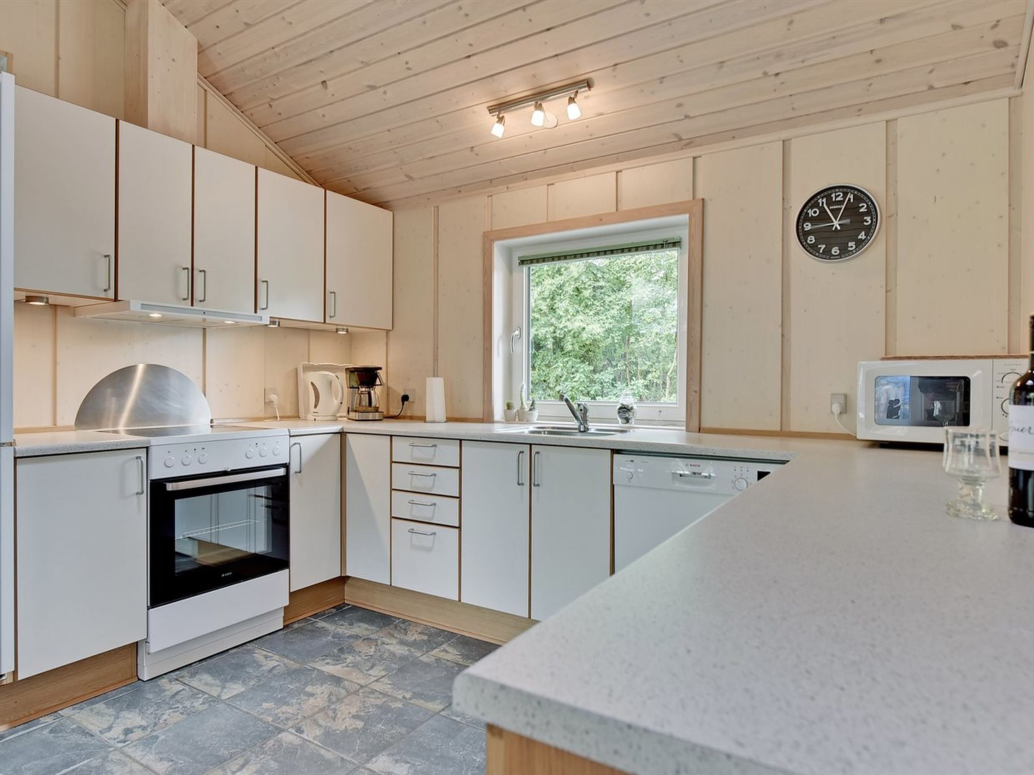 "Gundel" - 400m from the sea