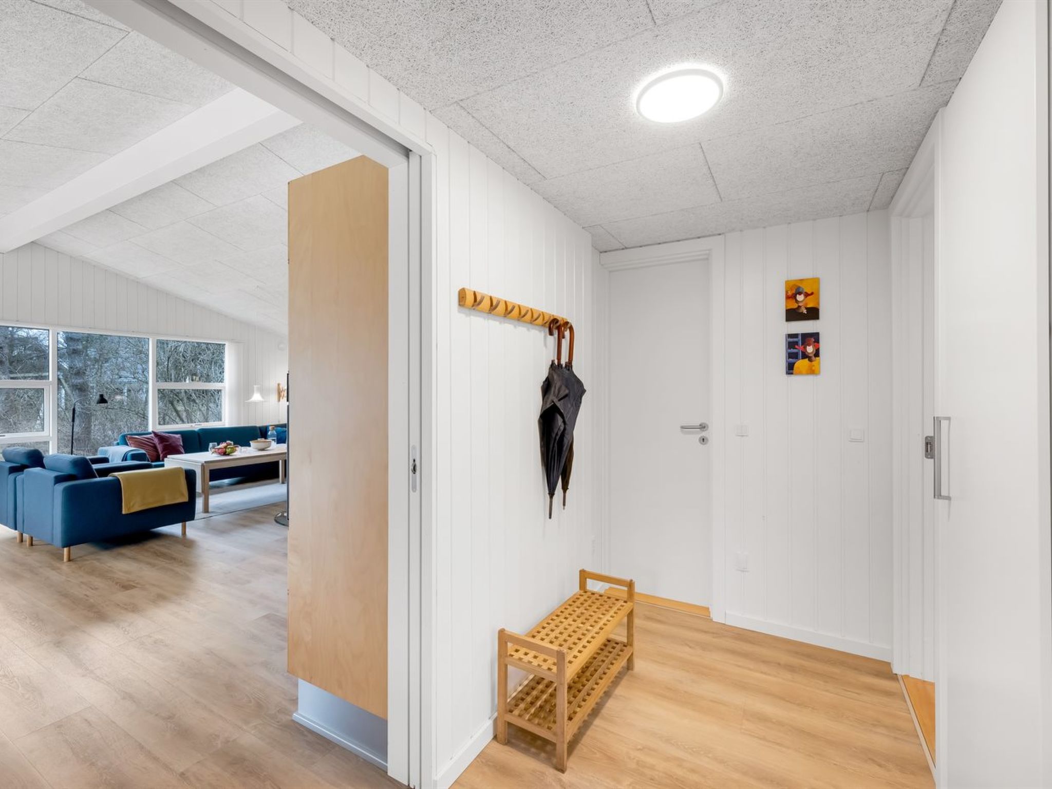 "Ridvan" - 500m from the sea-Binnen