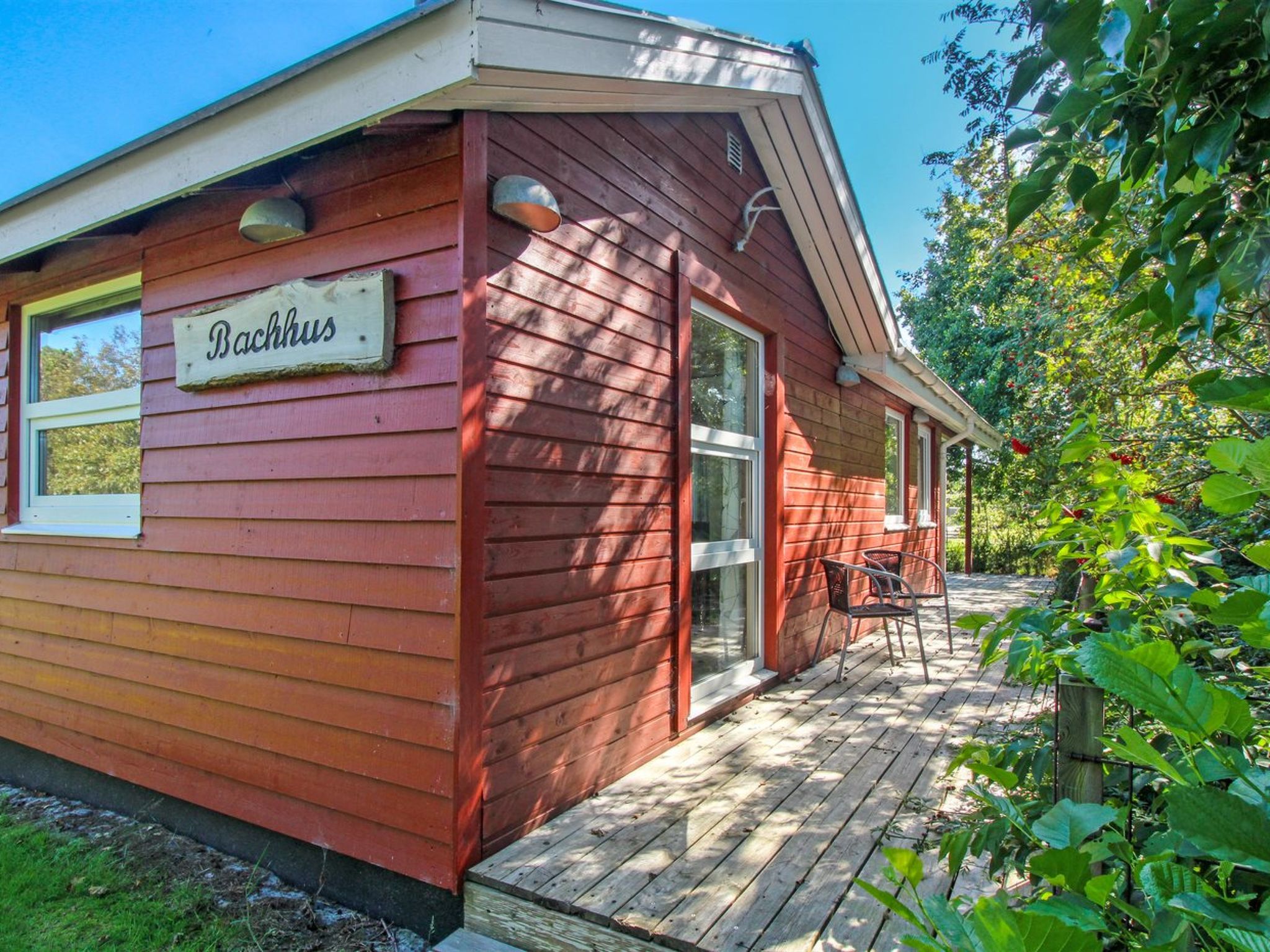 "Gudni" - 250m from the sea-Buiten