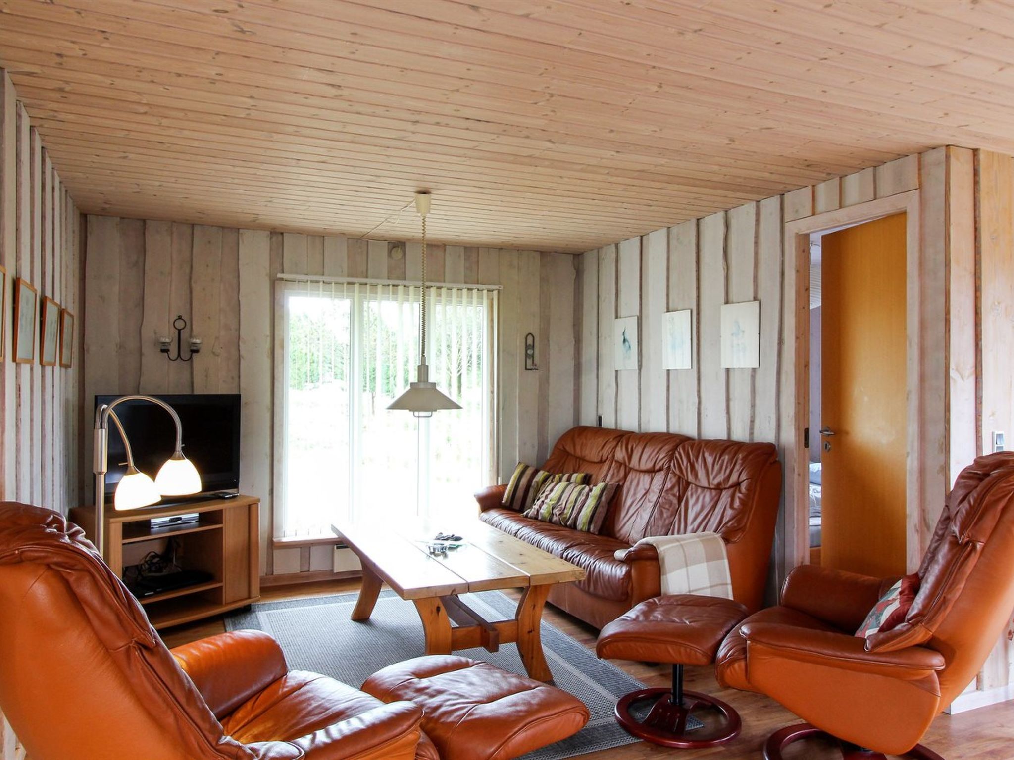 "Juste" - 2.2km from the sea - Binnen