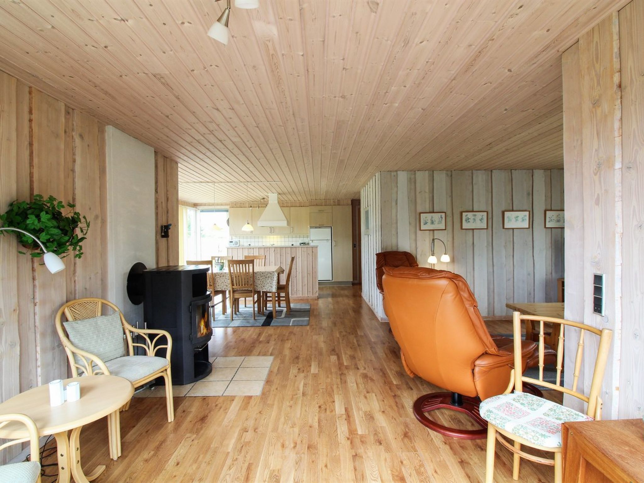 "Juste" - 2.2km from the sea - Binnen