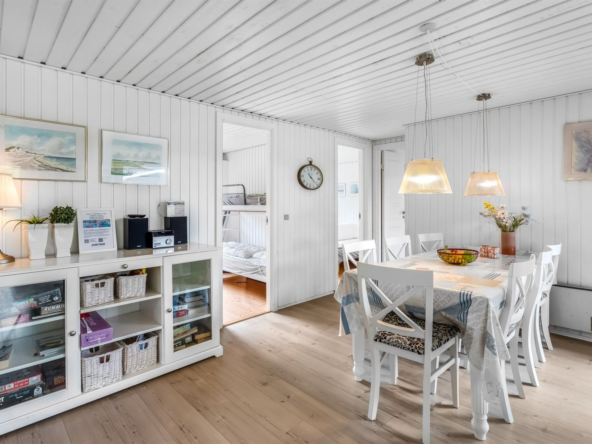 "Swaantje" - 400m from the sea - Binnen