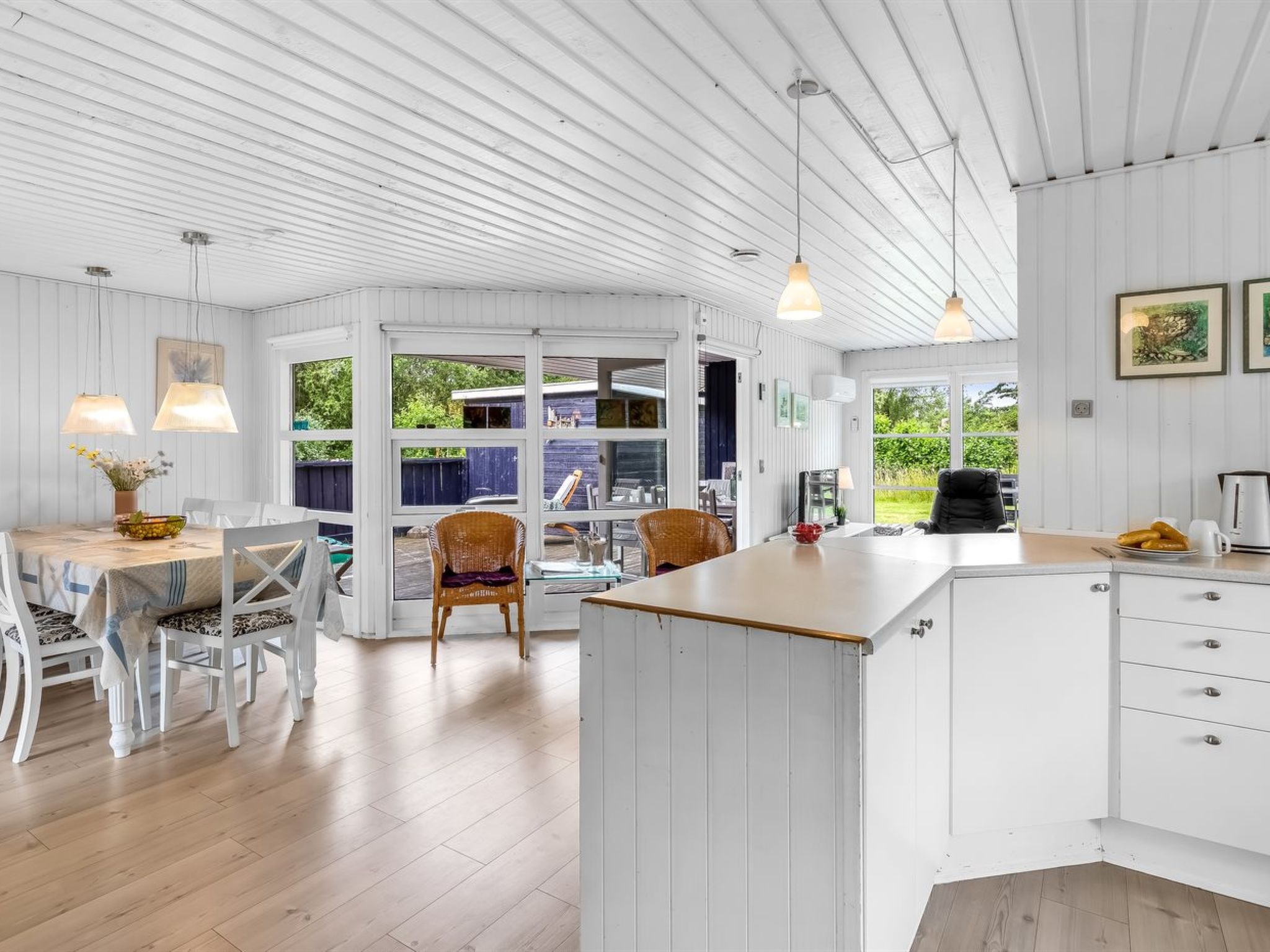 "Swaantje" - 400m from the sea - Binnen