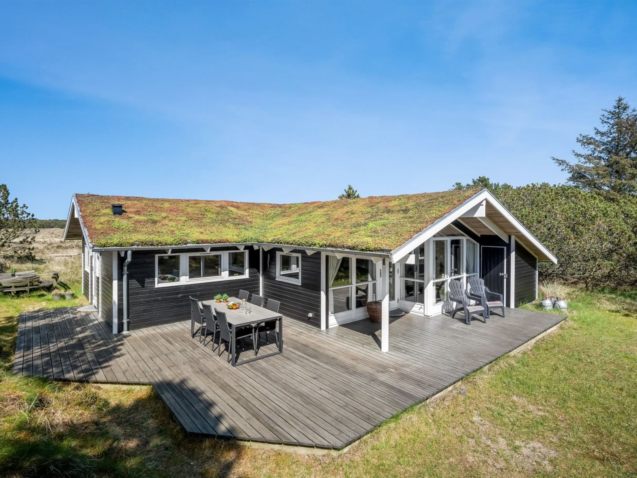 "Abiorn" - 2.5km from the sea
