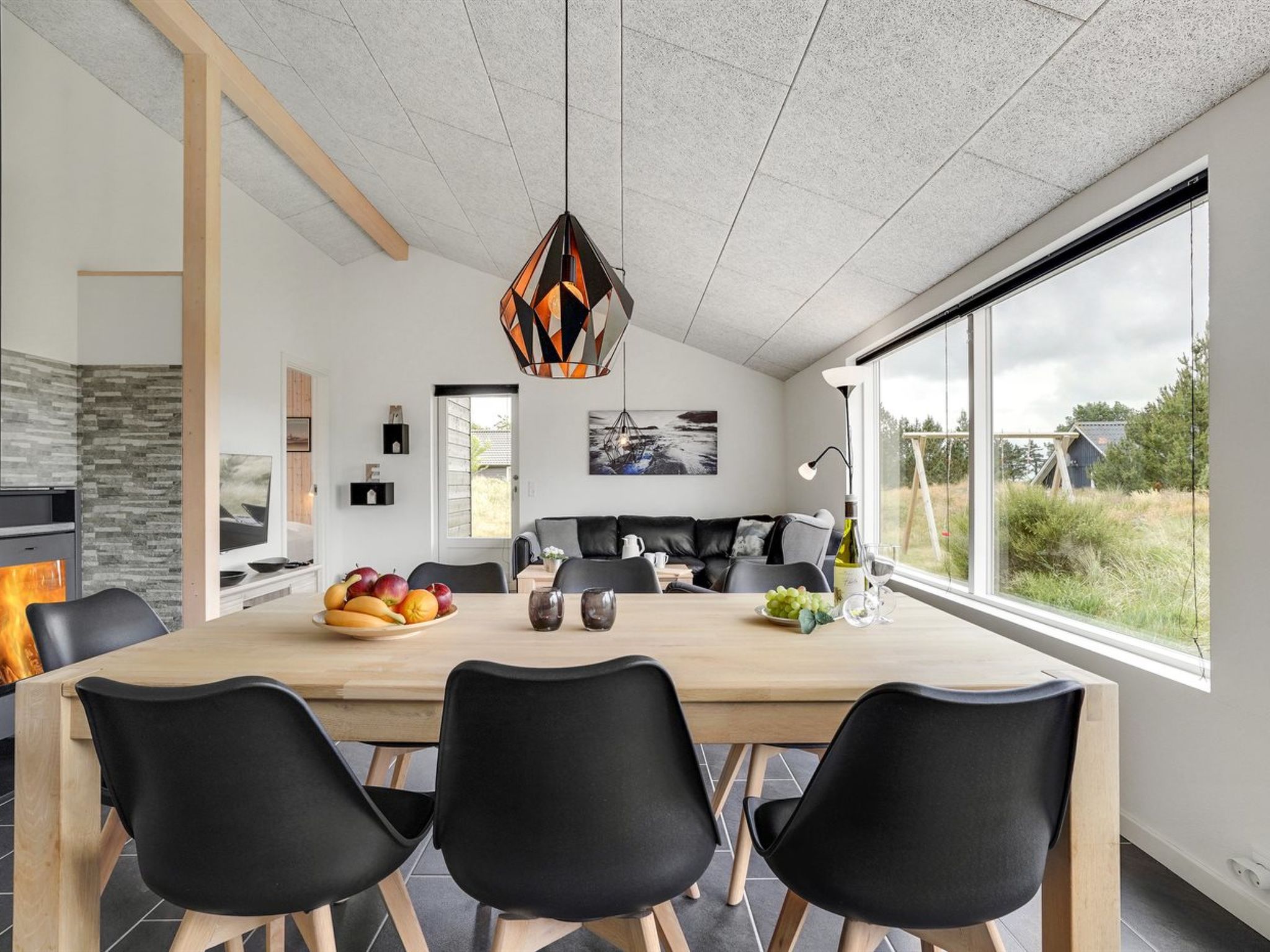 "Soili" - 1.2km from the sea - Binnen