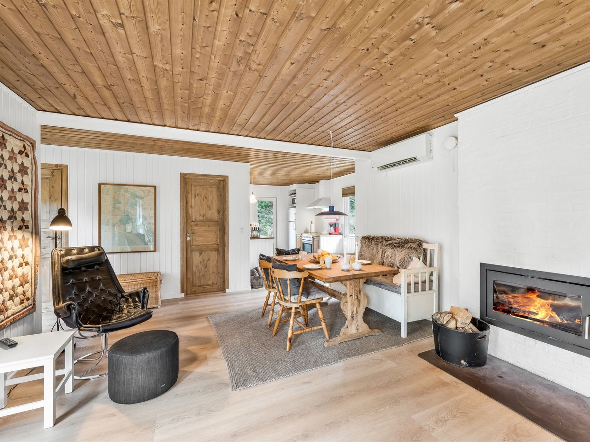 "Magrete" - 900m from the sea - Binnen