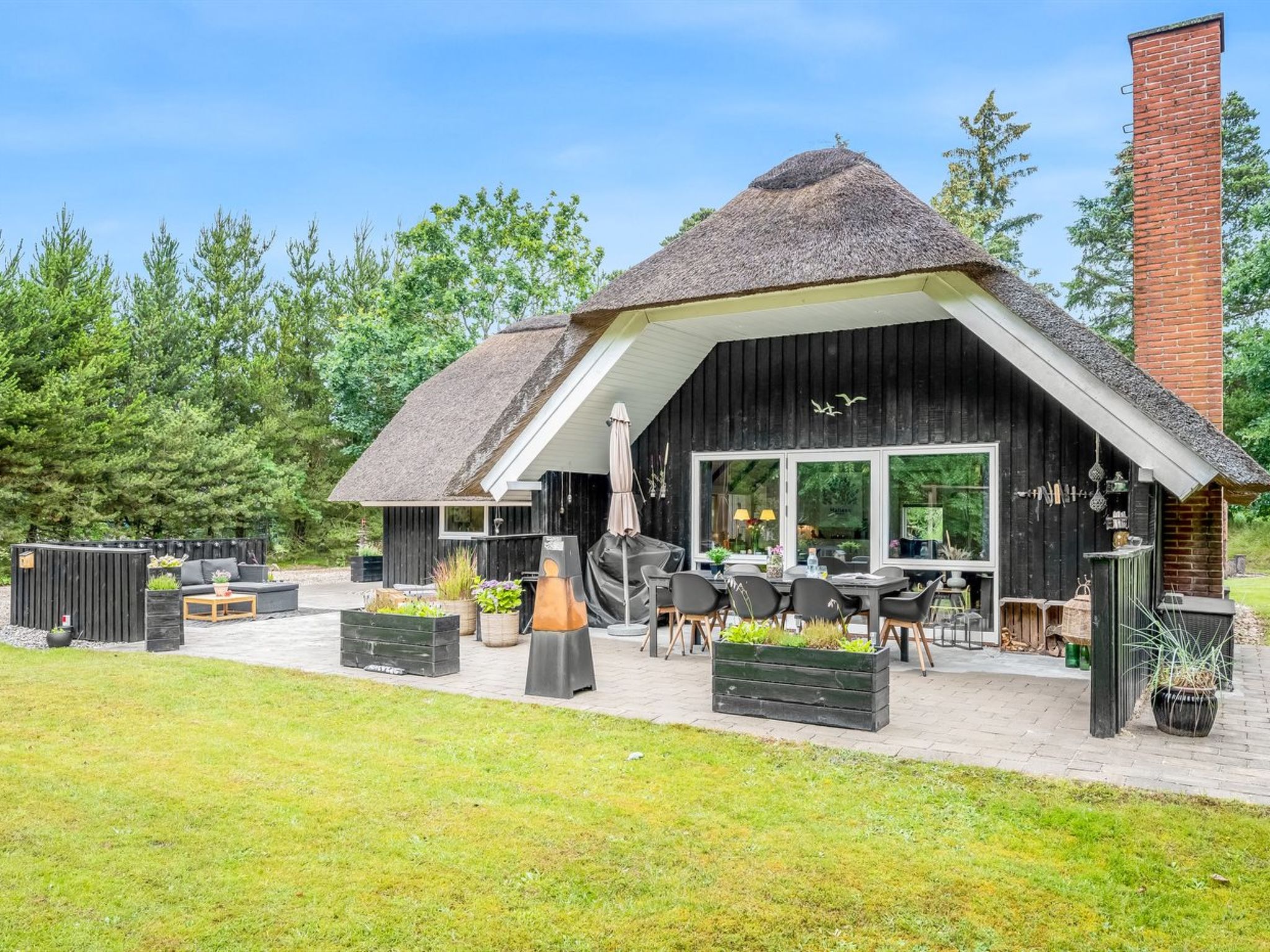 "Arttu" - 2.4km from the sea - Buiten