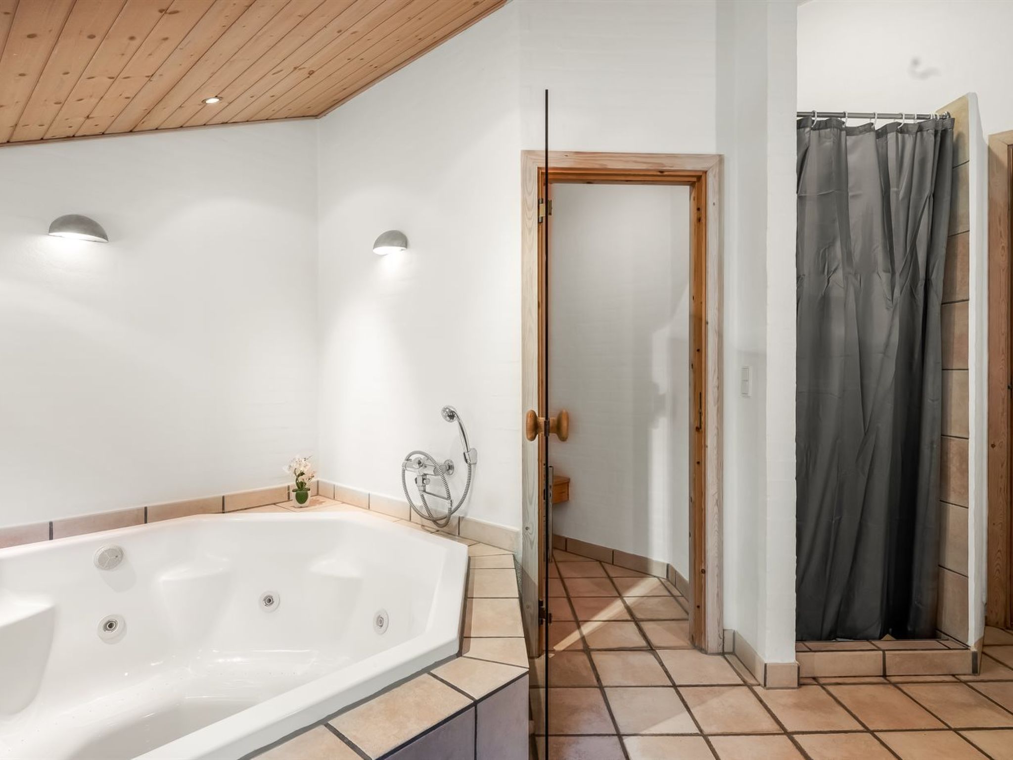 "Tule" - 1.2km from the sea - Drinnen
