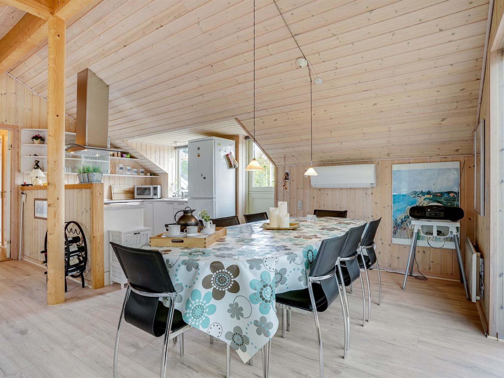 "Medard" - 2km from the sea - Inside