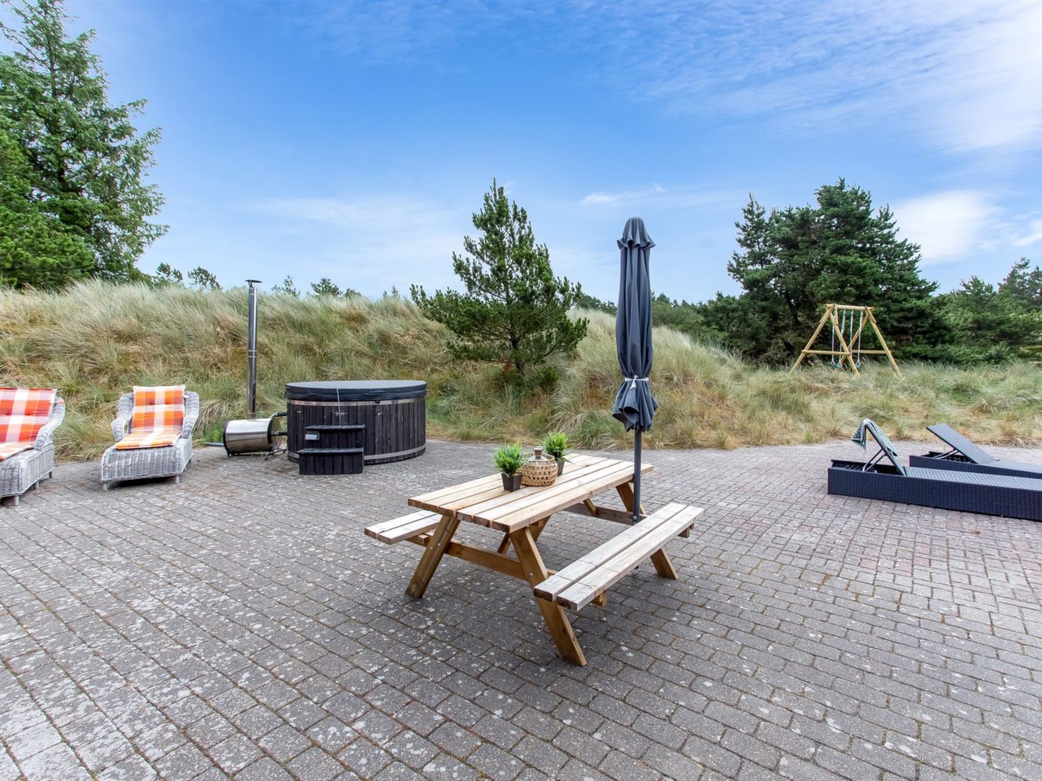 "Sjamme" - 1.2km from the sea