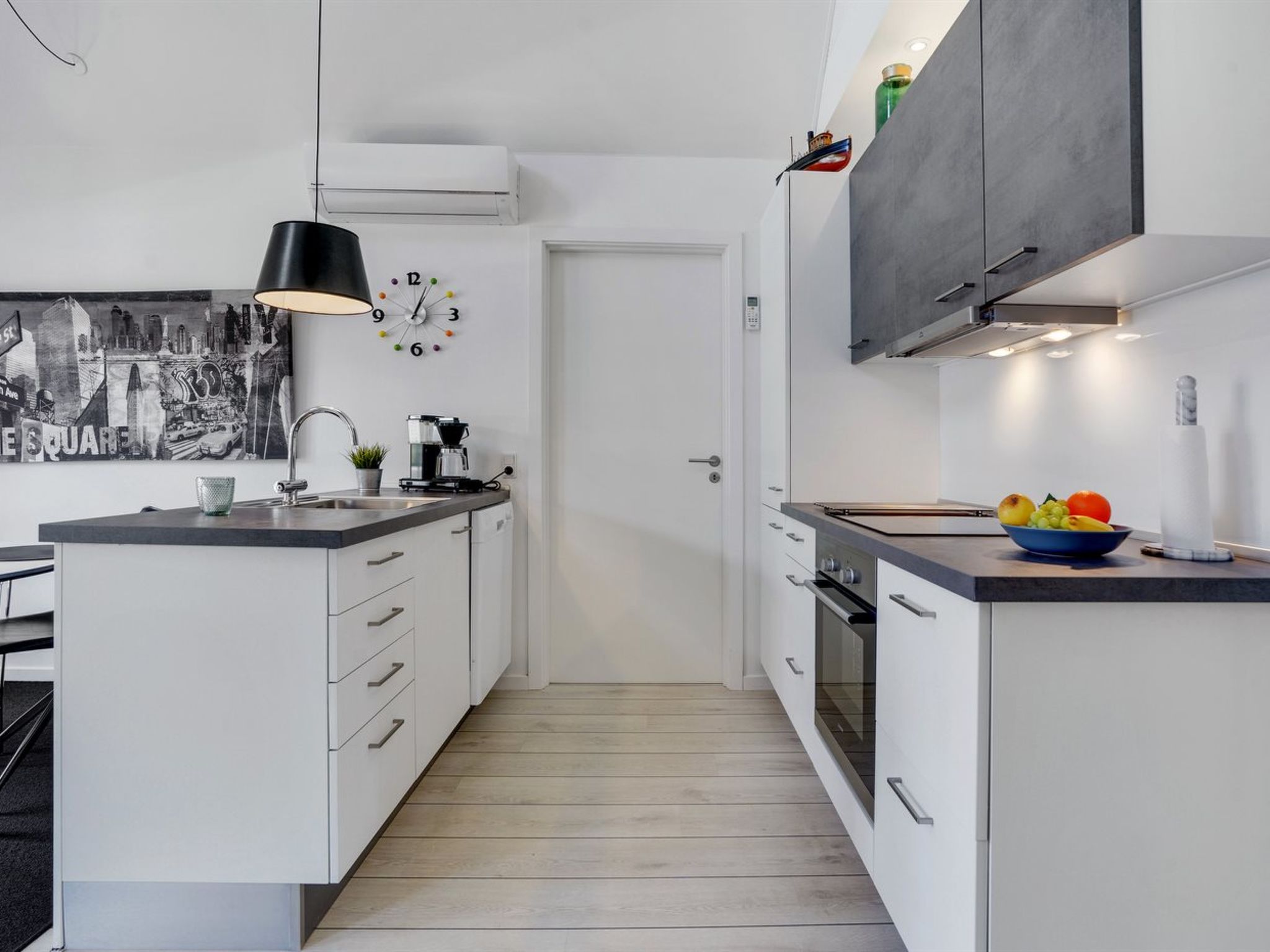 "Todorka" - 800m from the sea-Binnen