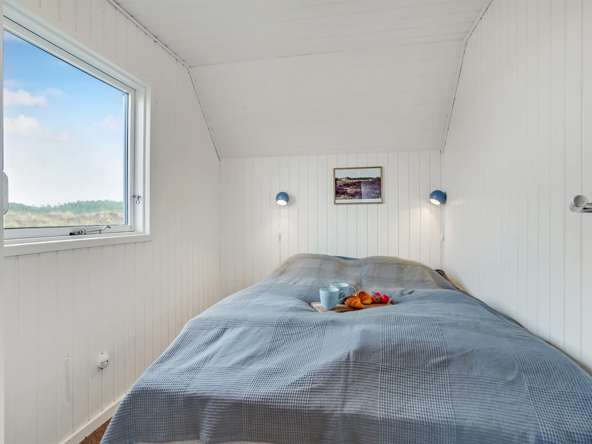 "Edvi" - 1.6km from the sea-Binnen