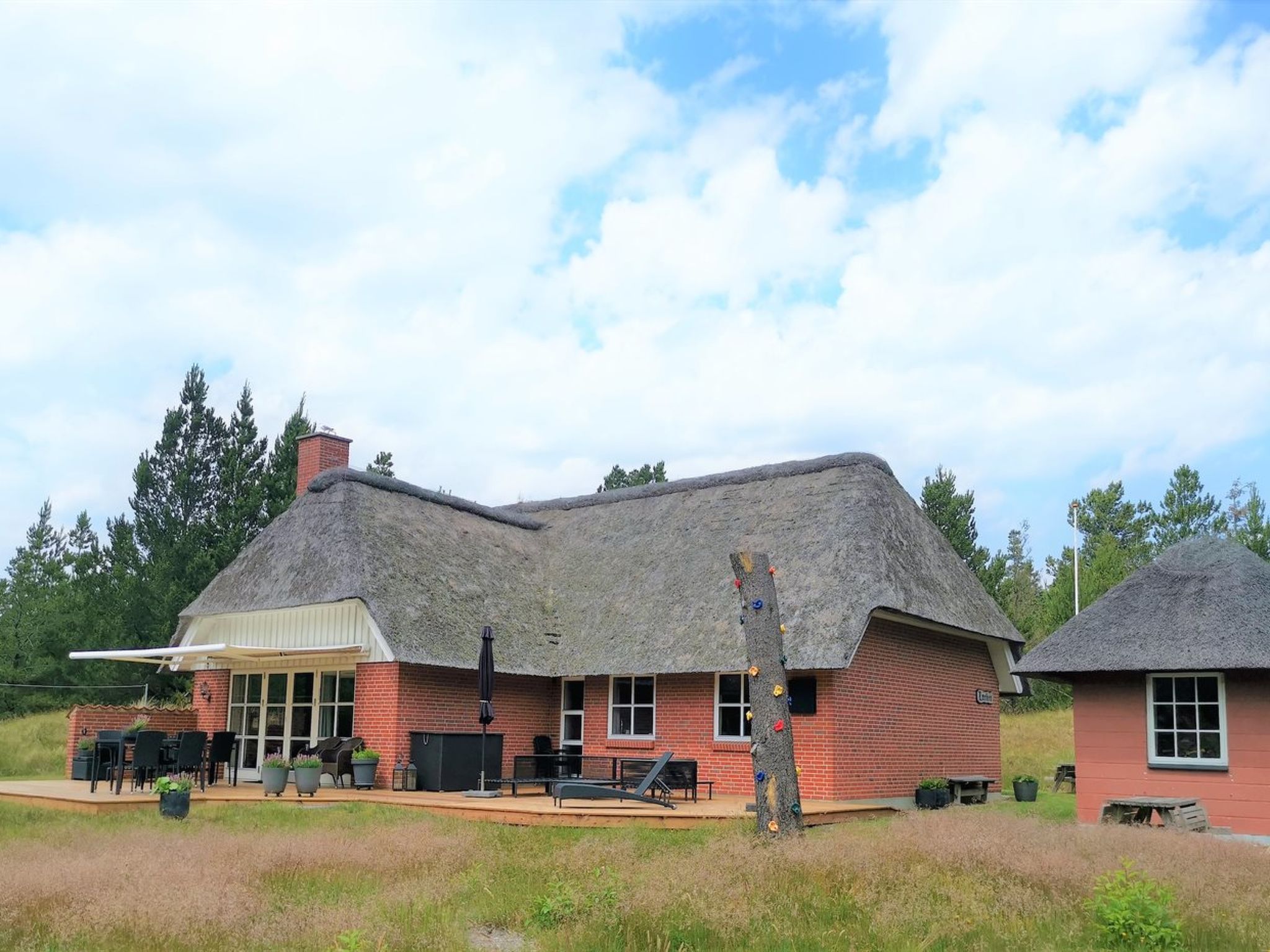 "Harpa" - 2.5km from the sea - Buiten