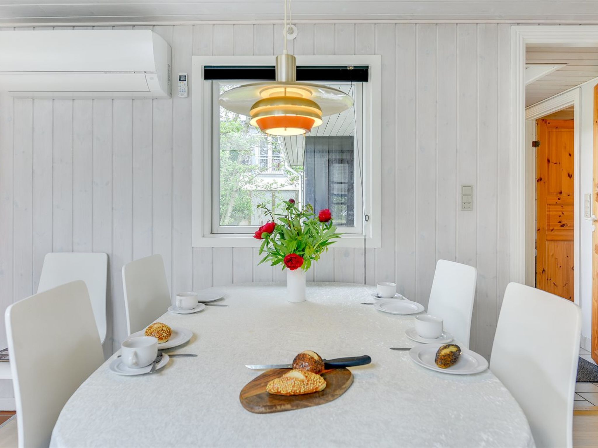 "Hildegarde" - 900m from the sea-Dedans