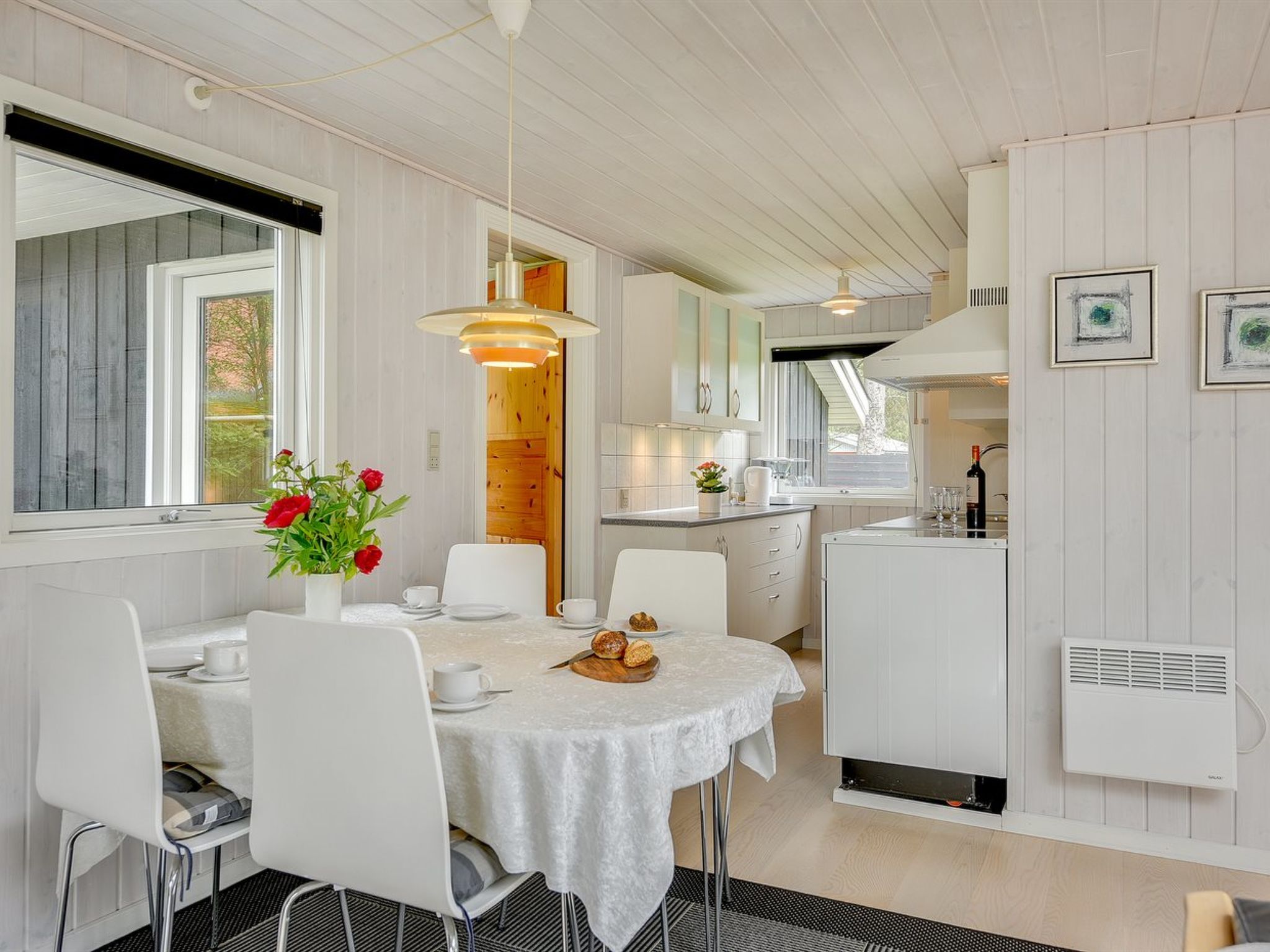 "Hildegarde" - 900m from the sea-Dedans