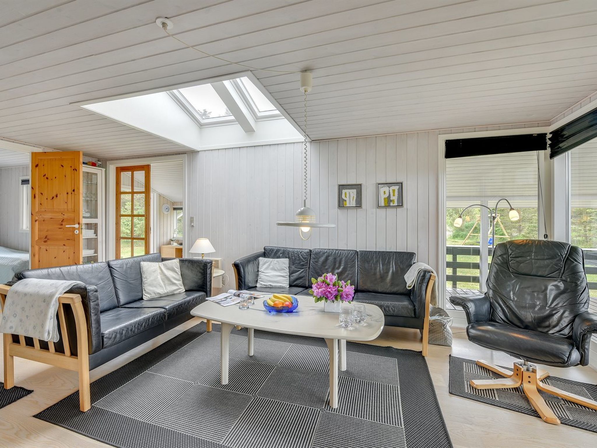 "Hildegarde" - 900m from the sea