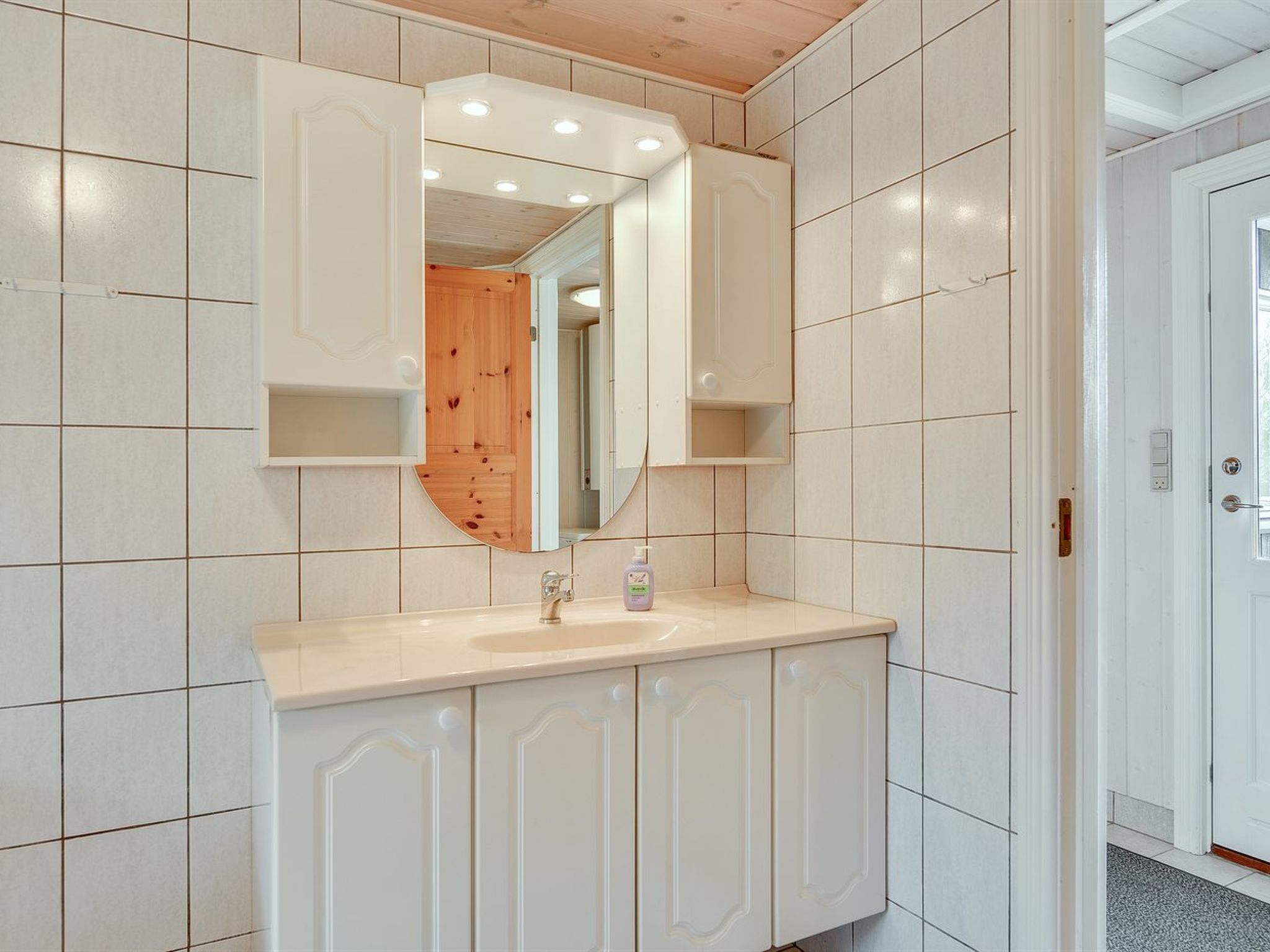 "Hildegarde" - 900m from the sea - Drinnen