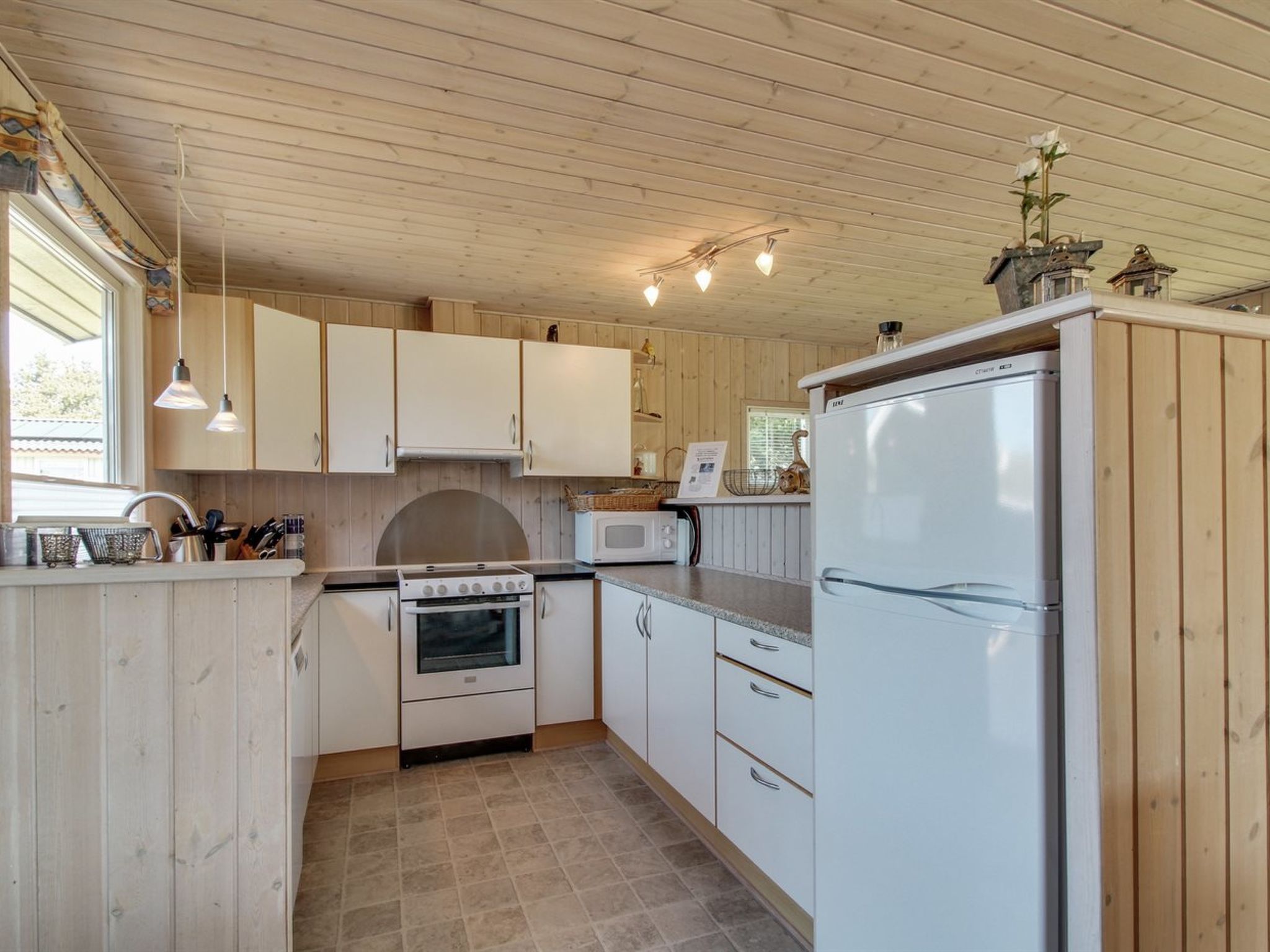 "Aimo" - 1.8km from the sea - Inside