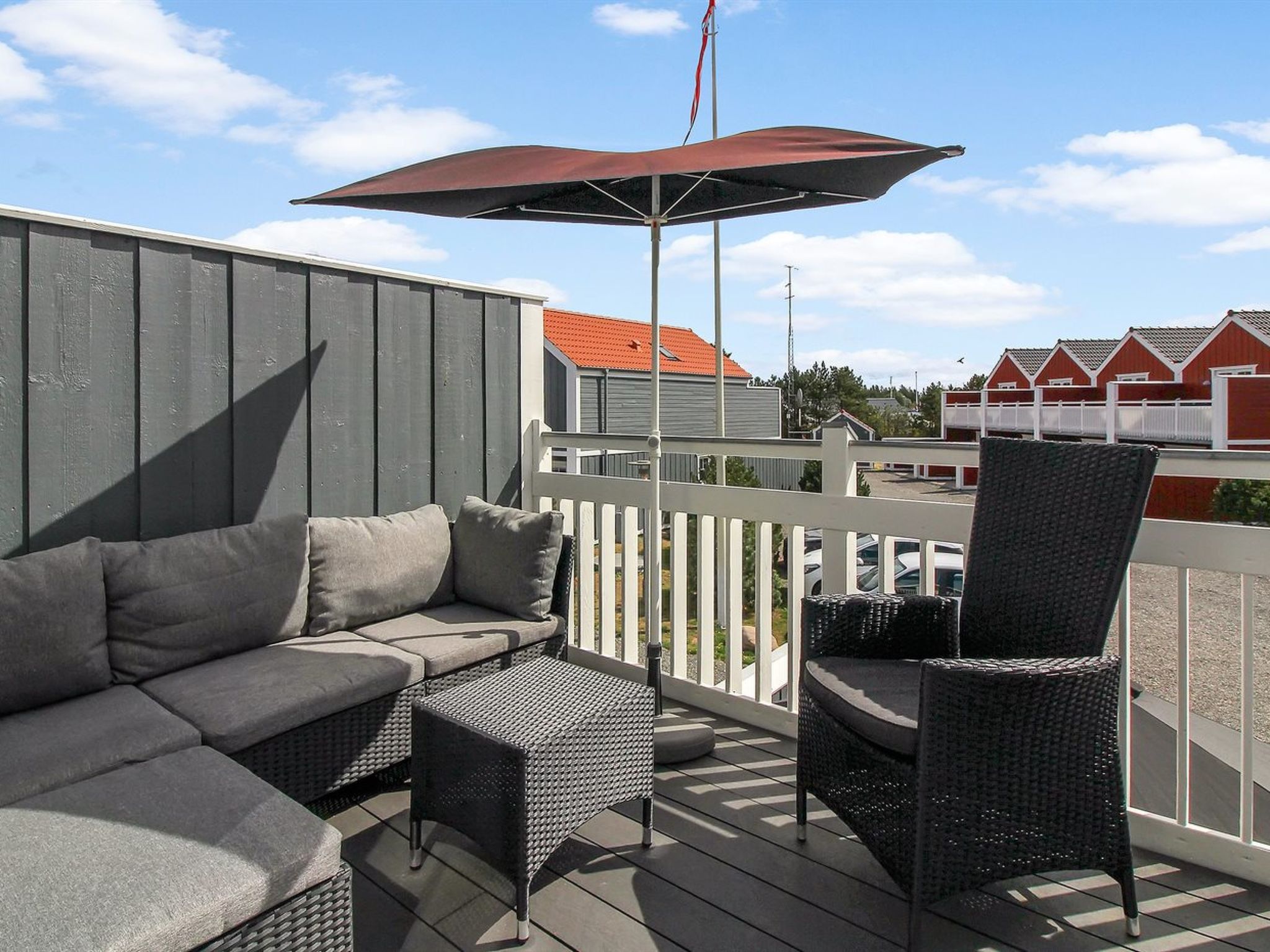 "Vinny" - 1.2km from the sea-Draußen