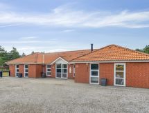 Ruime vakantiewoning met privézwembad en sauna op 800m van de zee in Blåvand - thumbnail 6