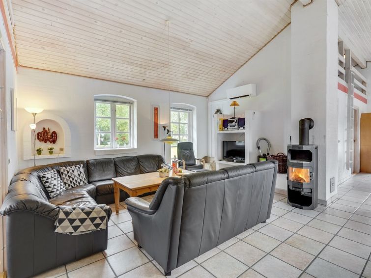 Search and Stay destination Ho, Denmark from . "Kalotta" - 3.2km from the sea in Western Jutland