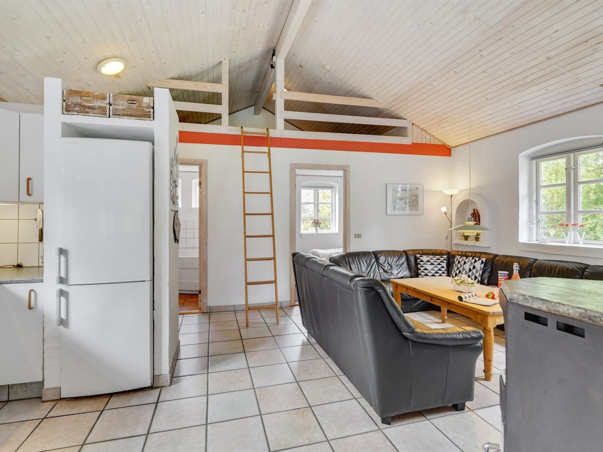 "Kalotta" - 3.2km from the sea - Drinnen