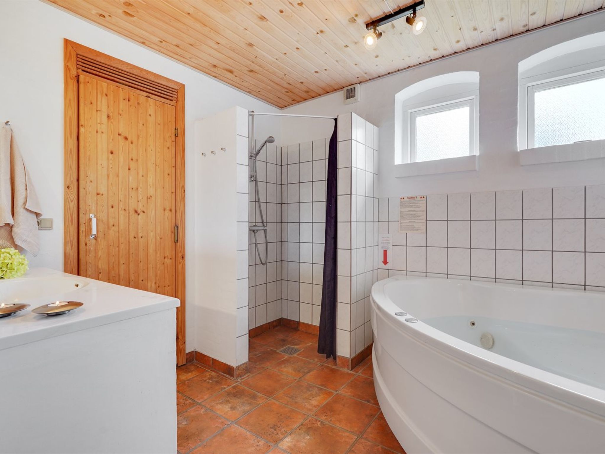 "Kalotta" - 3.2km from the sea - Drinnen