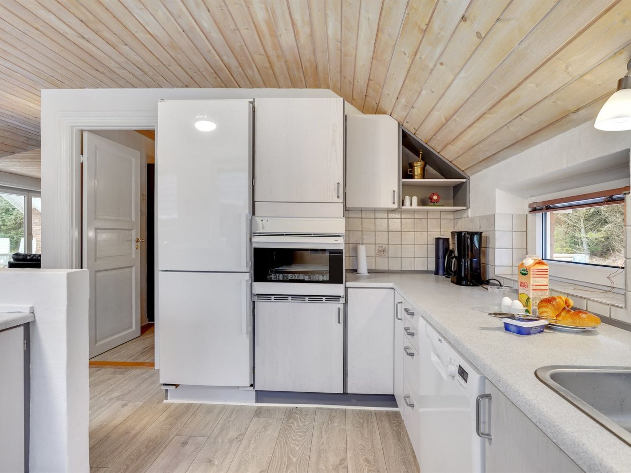 "Lumi" - 800m from the sea - Inside