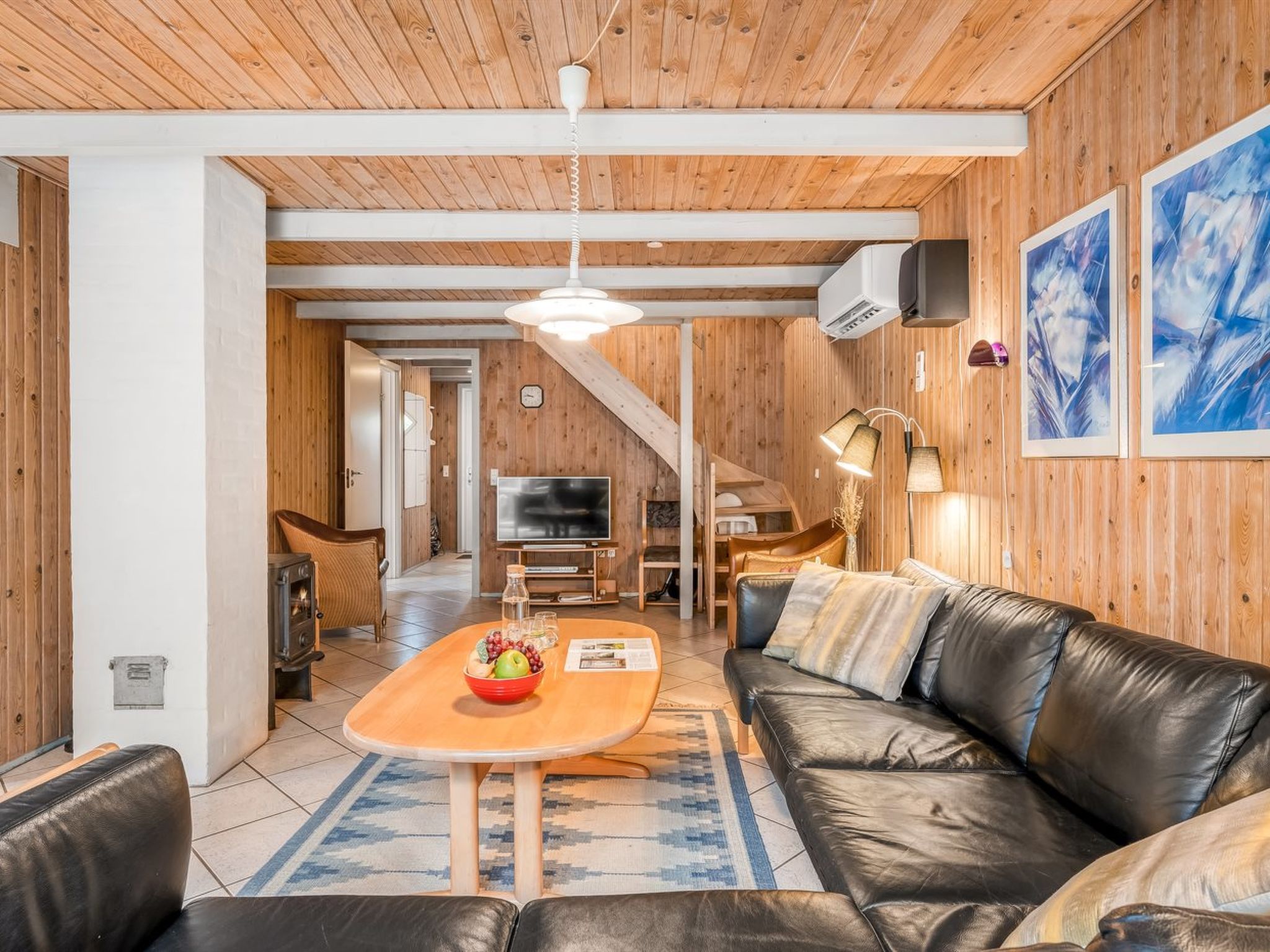"Urda" - 1km from the sea - Binnen