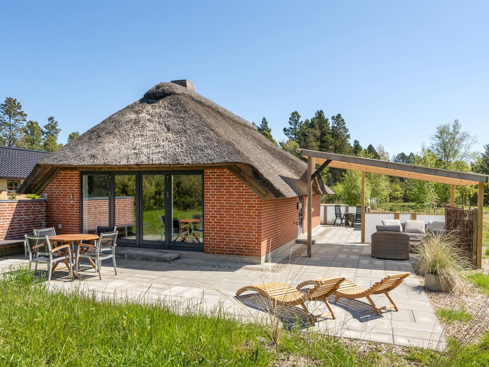 "Annetin" - 850m from the sea-Buiten