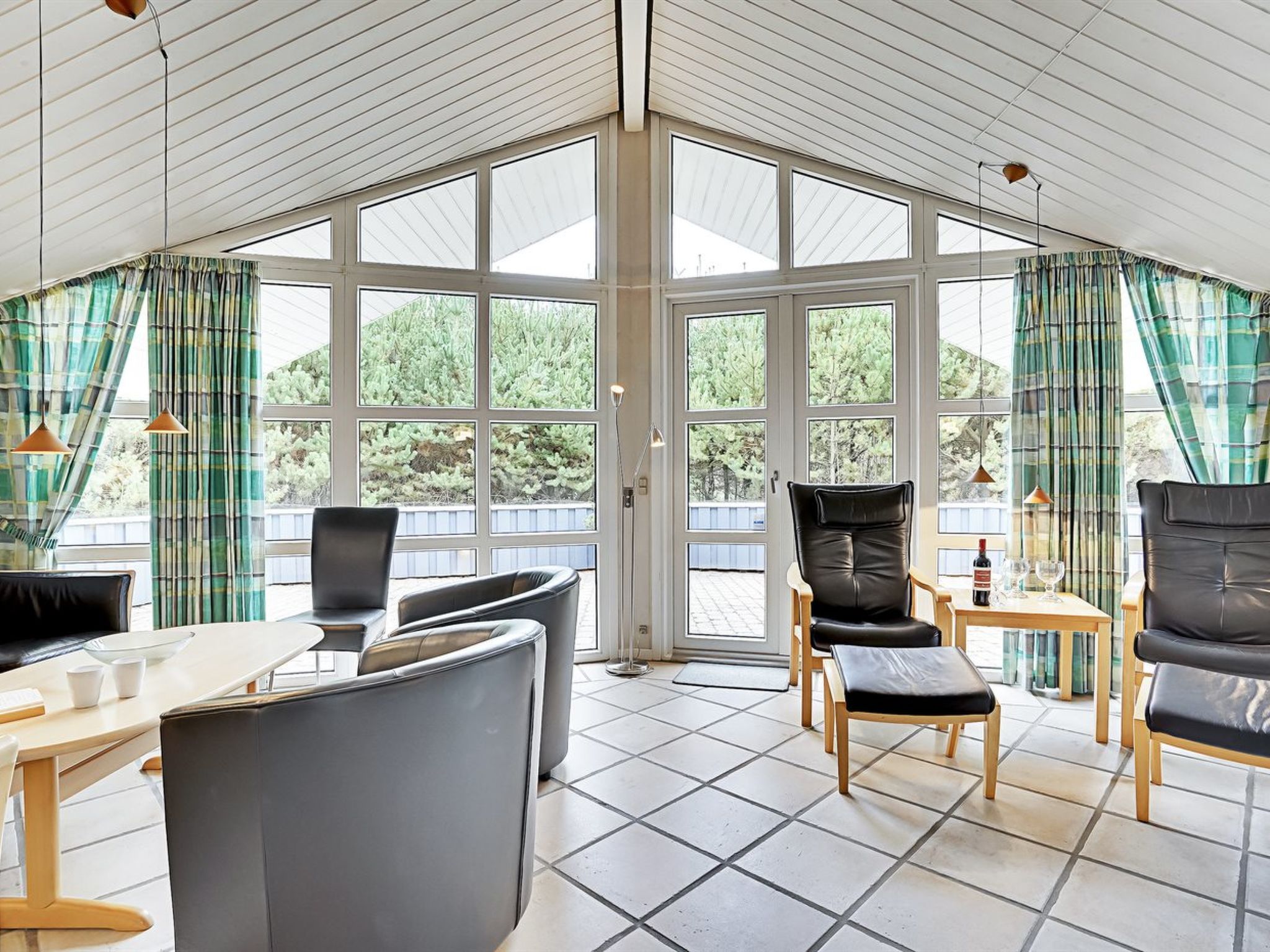 "Guththorm" - 600m from the sea - Inside