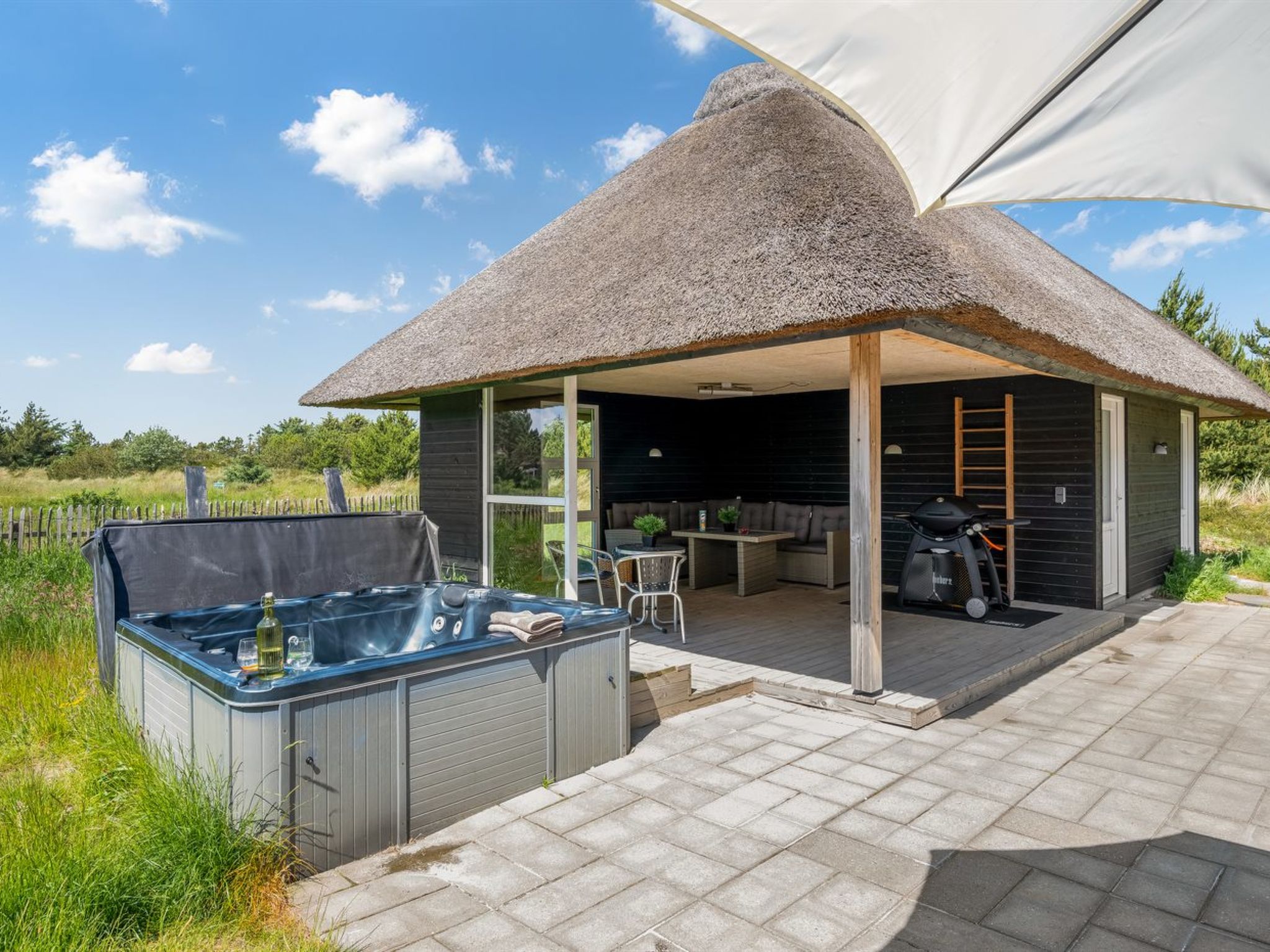 "Vangel" - 500m from the sea - Binnen