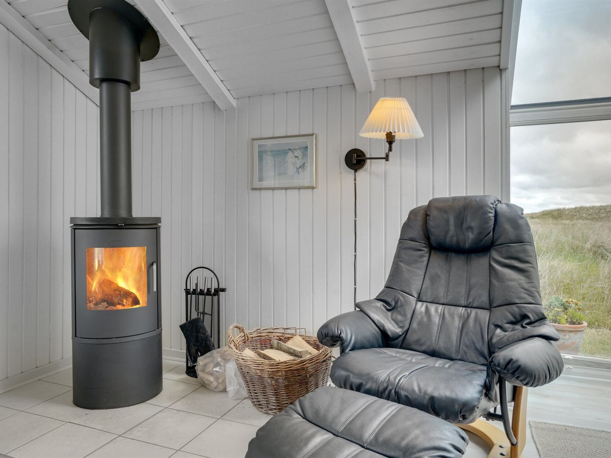 "Arlette" - 1.8km from the sea - Binnen