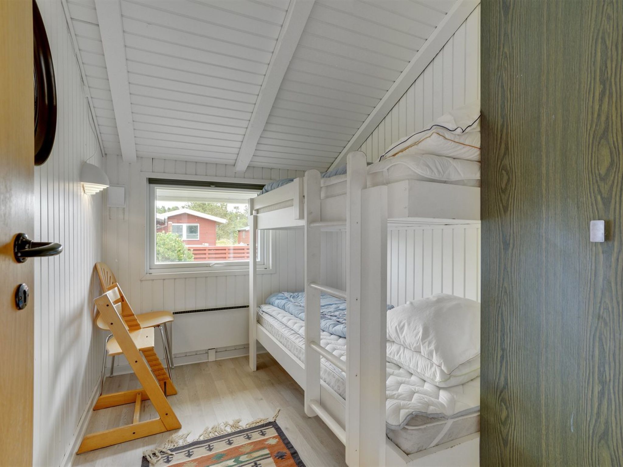 "Arlette" - 1.8km from the sea - Binnen