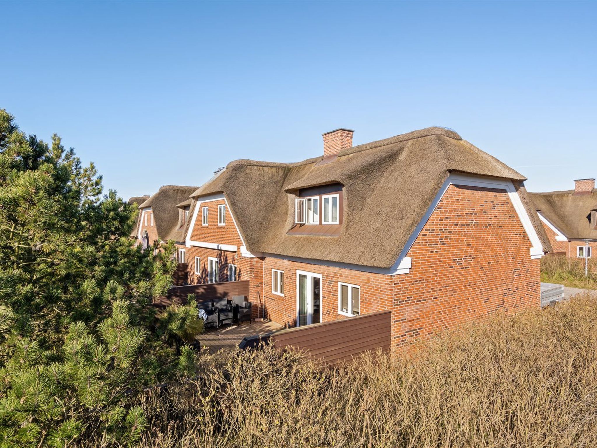 "Oneida" - 800m from the sea