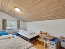 Vicktoria: Luxe familievilla met zwembad en sauna, 500m van het strand - thumbnail 3