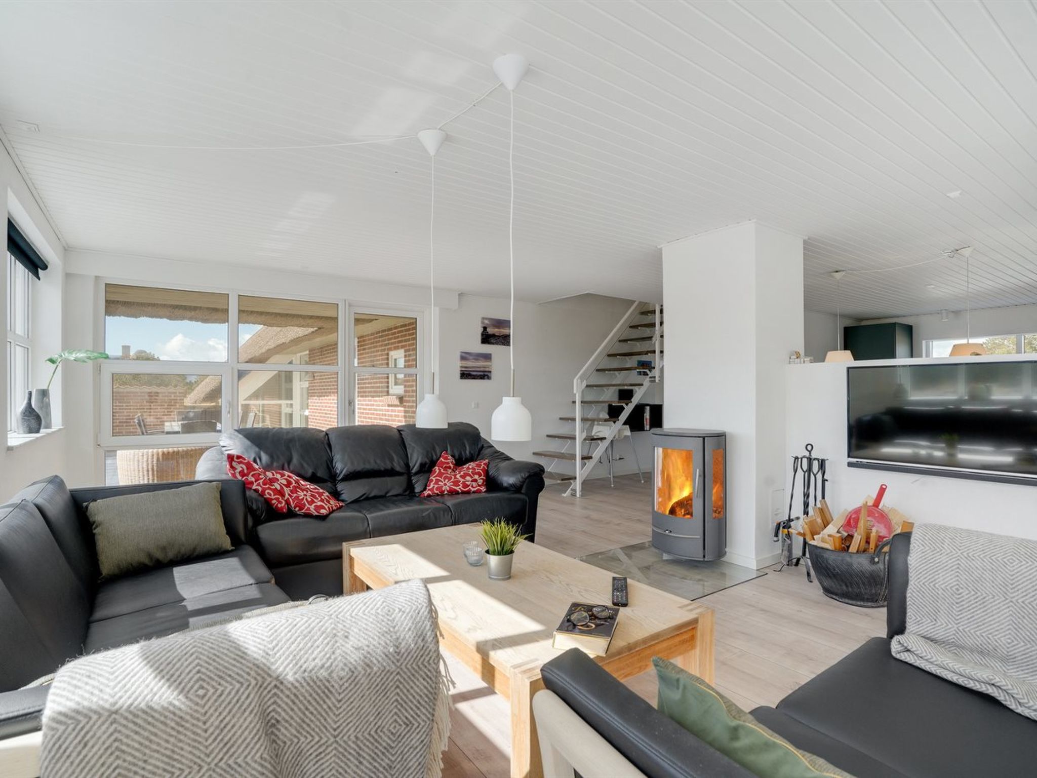 "Ayda" - 350m from the sea-Binnen