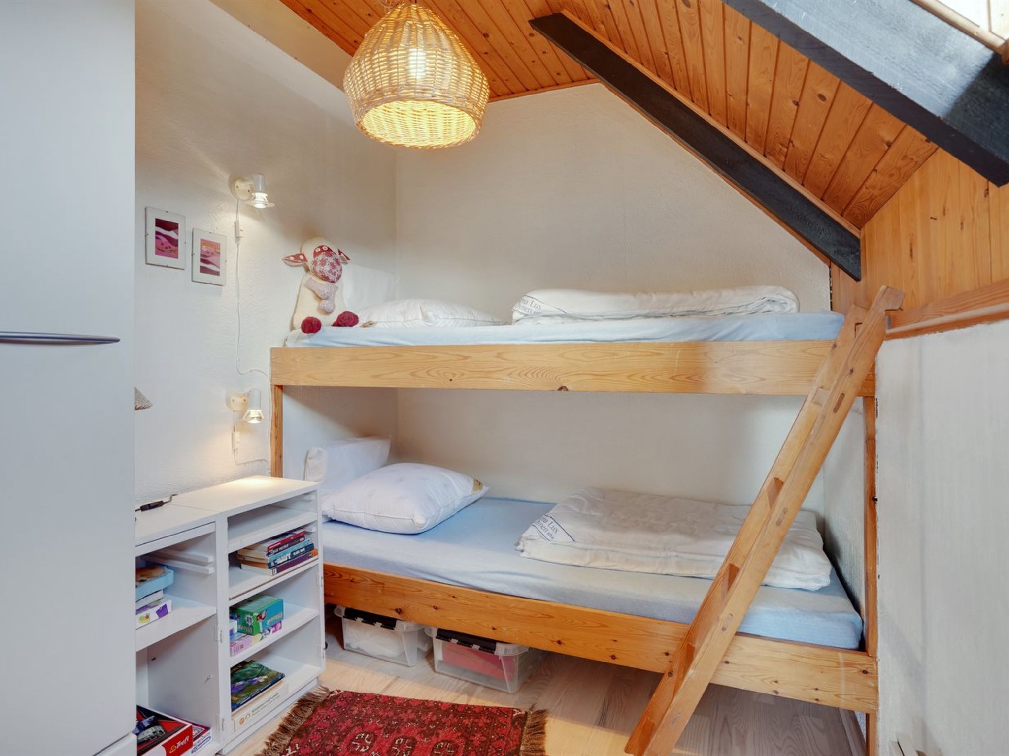 "Gerdis" - 1.6km from the sea - Binnen