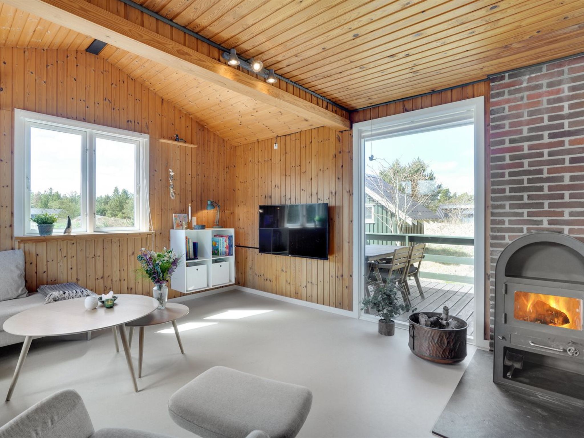 "Absolon" - 1.5km from the sea