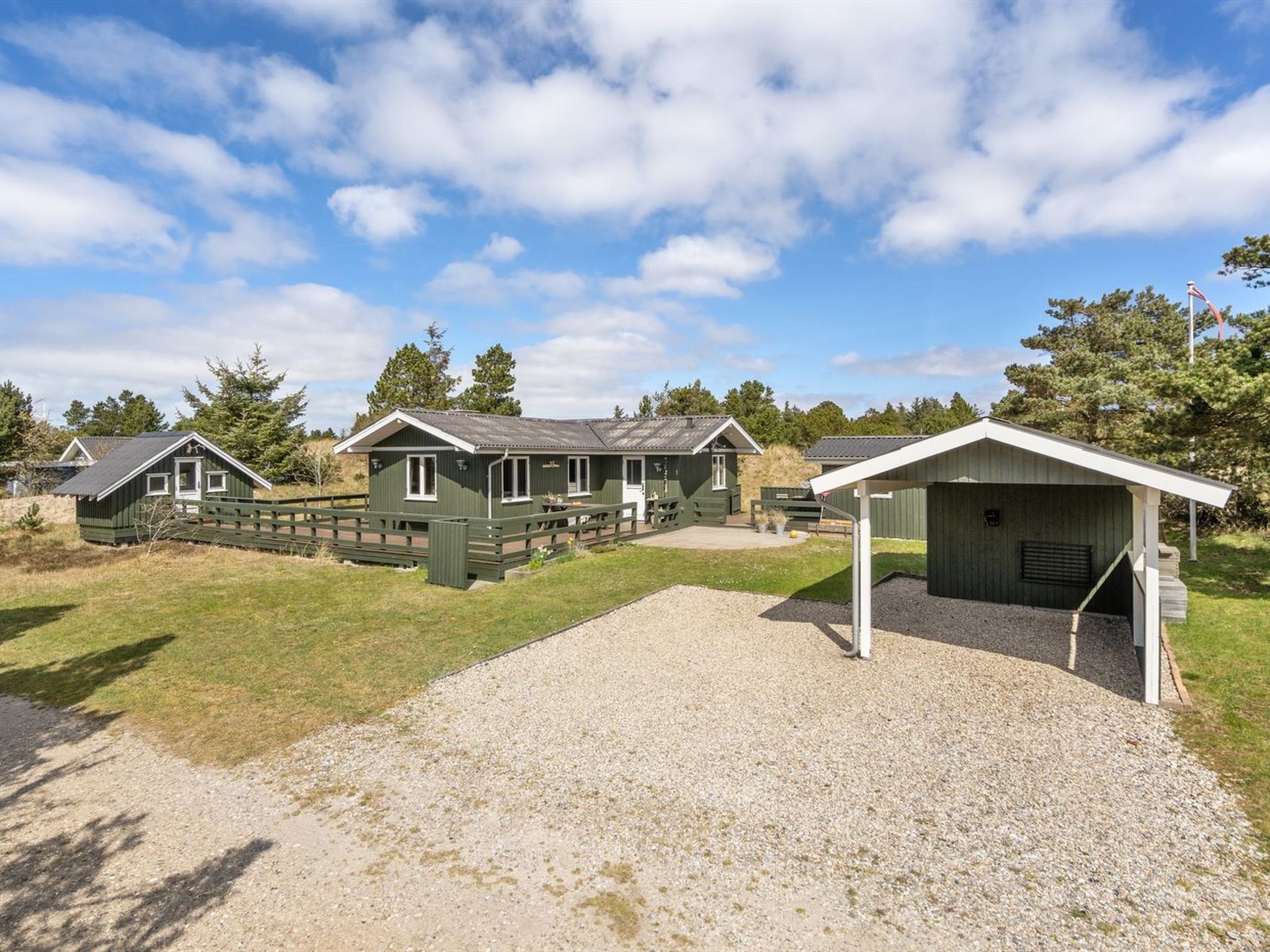 "Absolon" - 1.5km from the sea-Buiten